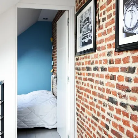 Maison Vieux 3 Parking Prive 24h24h Acces דירה *