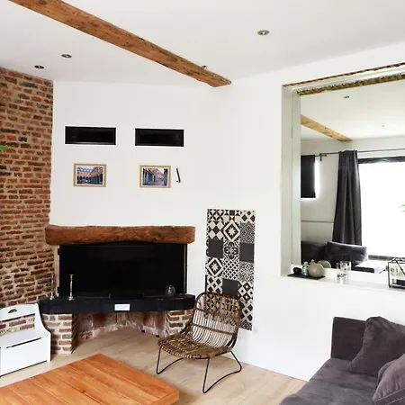 Maison Vieux 3 Parking Prive 24h24h Acces דירה